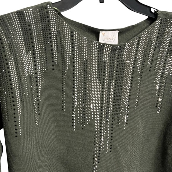 Green Rhinestone Sweater - Picture 4 of 9